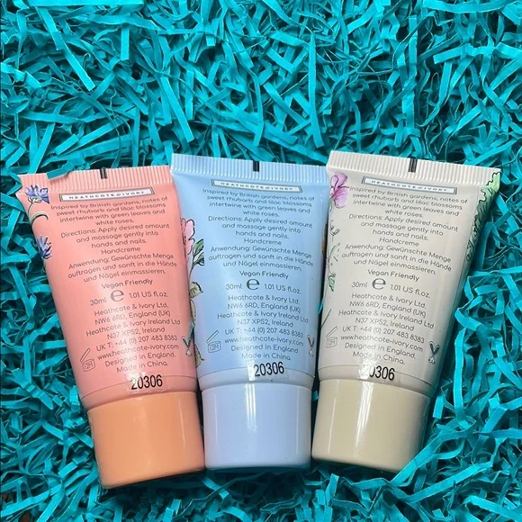 Shea Butter Hand Cream Set - Pink, Blue, Cream - Picture 2 of 2
